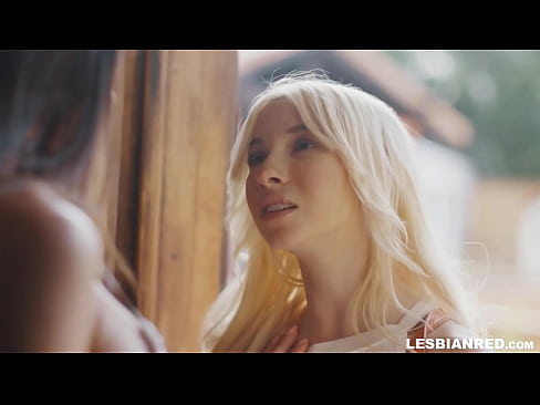 ❤️ Tüdruk tuleb paar kuud hiljem koju ja jõuab sööma oma kasuema tussu ️❌ Pornovideo at us ❤